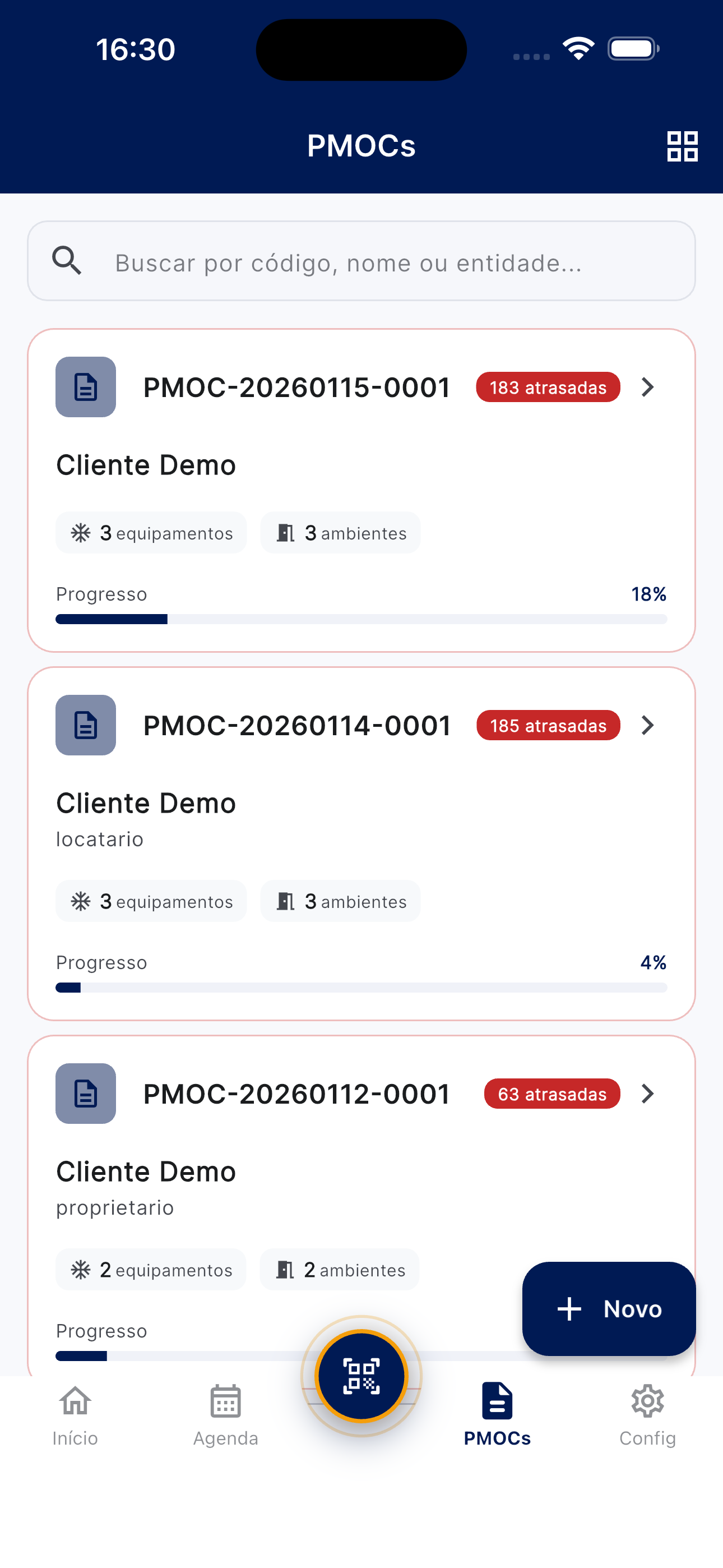 Tela de PMOCs no app, com a lista de PMOCs e, no canto superior direito, um ícone de grade que abre o hub de Cadastros e Ferramentas
