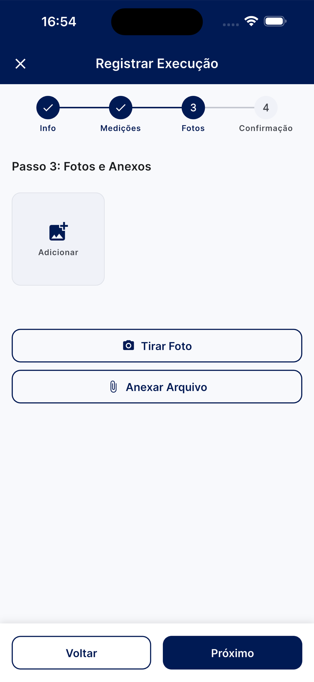 Passo de fotos do wizard com as opções Tirar Foto e Anexar Arquivo