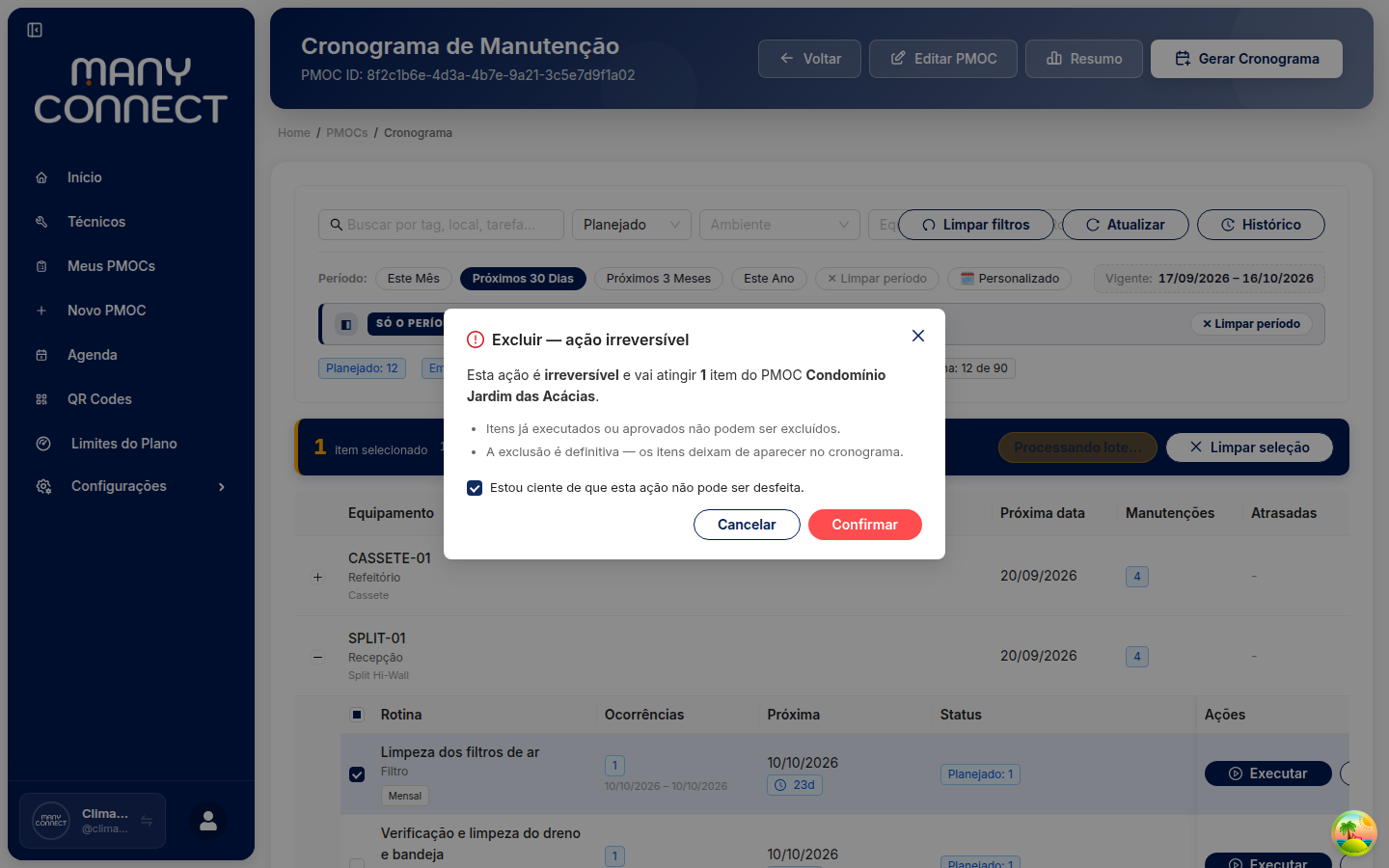 Modal Excluir — ação irreversível informando 1 item do PMOC Condomínio Jardim das Acácias, com a caixa Estou ciente marcada e o botão Confirmar em vermelho habilitado